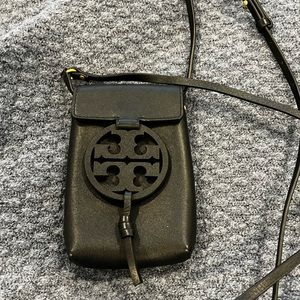 Tory Burch Miller phone crossbody
Black leather